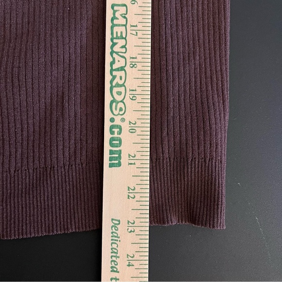 Nine & co 2000s office siren brown ribbed short sleeve top - Picture 6 of 7